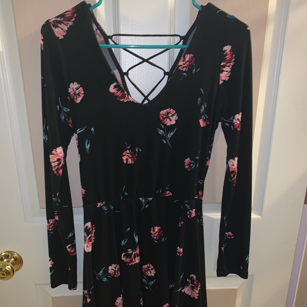 Aeropostale lace up dress